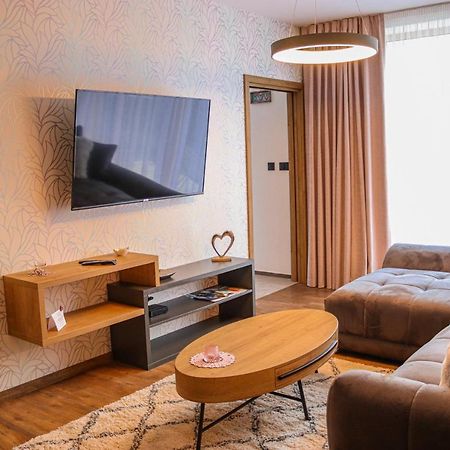 Apartman Nisa - Ovruc Štrbské Pleso Buitenkant foto