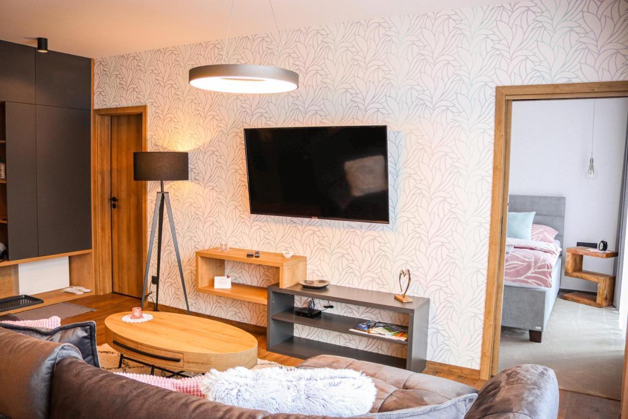 Apartman Nisa - Ovruc Štrbské Pleso Buitenkant foto